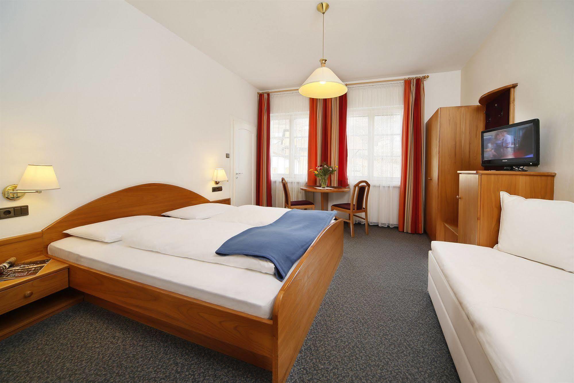 Hotel Rentschnerhof โบลซาโน ภายนอก รูปภาพ
